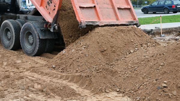 Fill Dirt Delivery in Hopkins