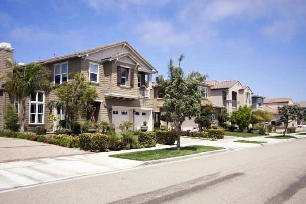 Neighborhood Landscaping in Hopkins